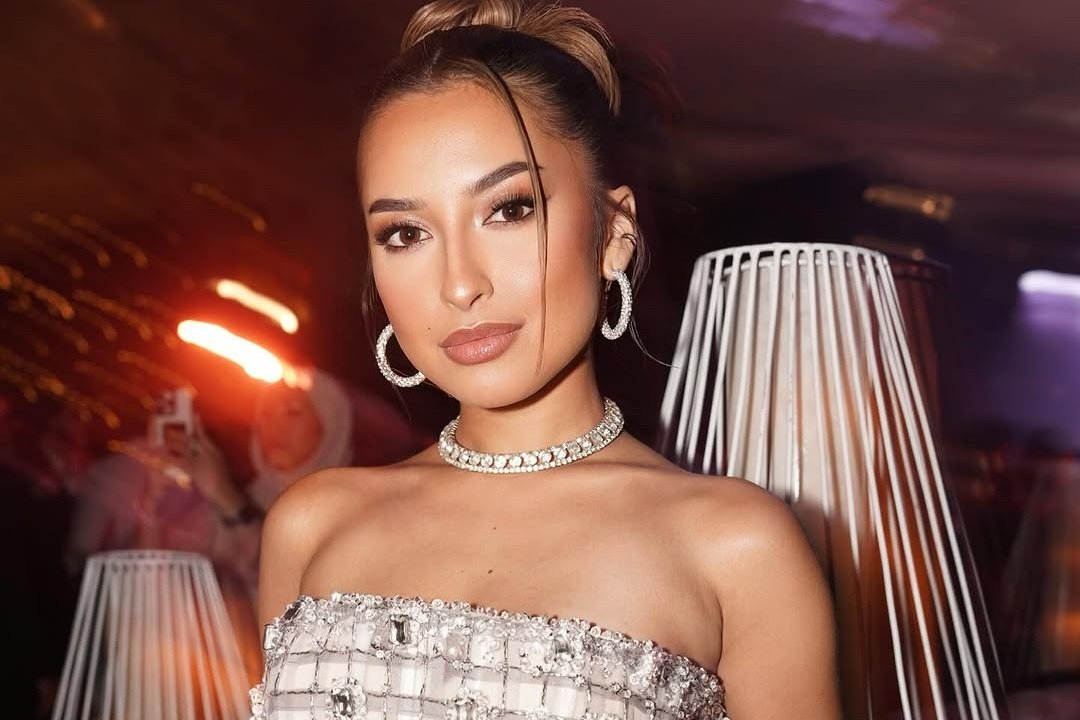 Jennifer Coppen Abaikan Sindiran Connell Twins Soal Artis Inisial J